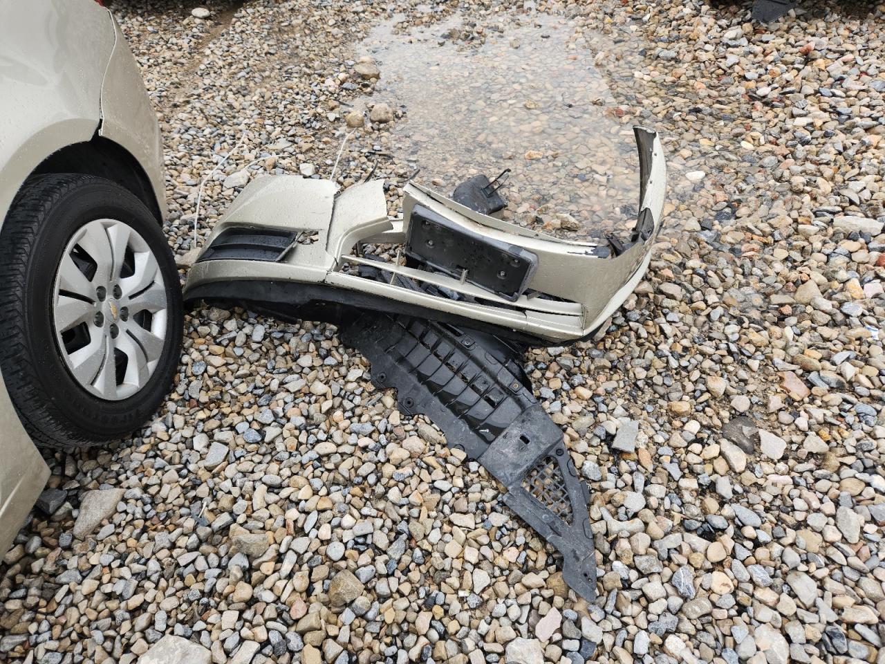 2014 Chevrolet Cruze Ls VIN: 1G1PA5SG3E7487012 Lot: 84045675