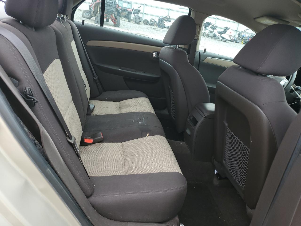 2010 Chevrolet Malibu Ls VIN: 1G1ZB5EB1AF102522 Lot: 81740685