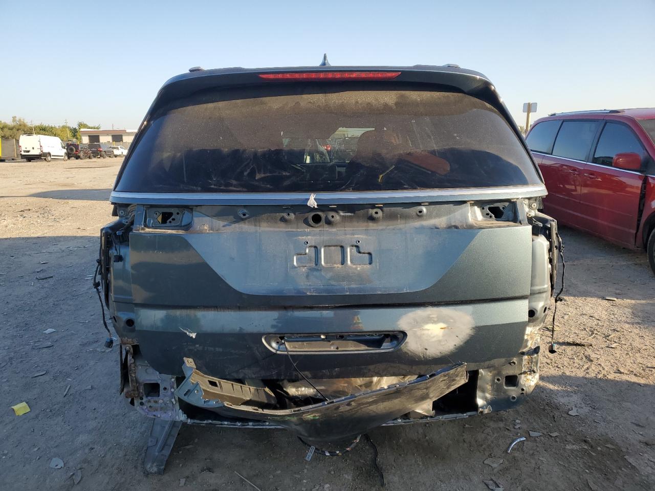 2023 Kia Carnival Sx VIN: KNDNE5H37P6209097 Lot: 84172075