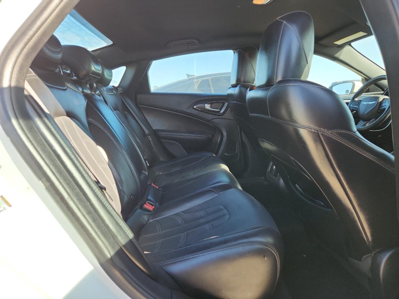 2015 Chrysler 200 S VIN: 1C3CCCBGXFN690095 Lot: 80114215