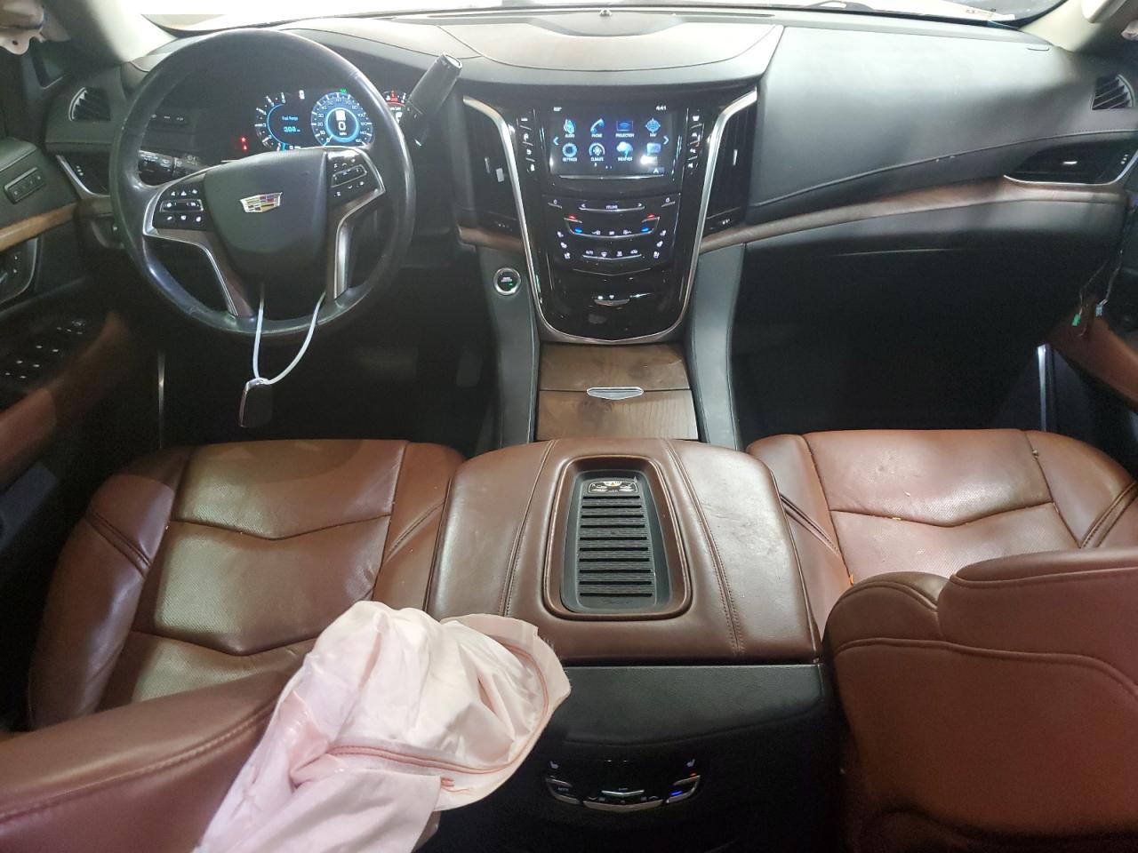 2020 Cadillac Escalade Luxury VIN: 1GYS4BKJ8LR218180 Lot: 71680145