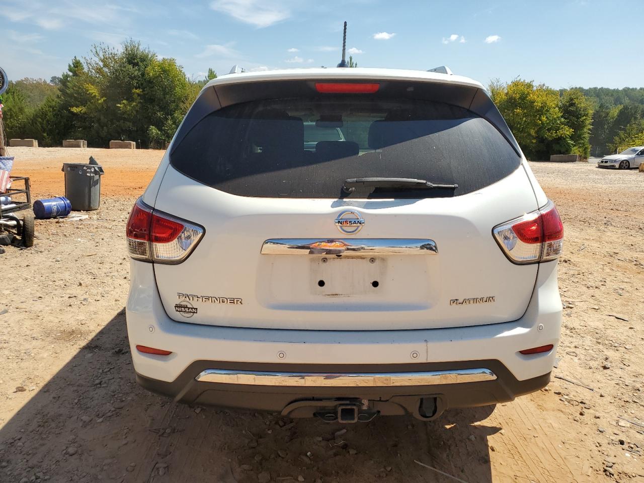 2015 Nissan Pathfinder S VIN: 5N1AR2MN1FC611041 Lot: 80826115