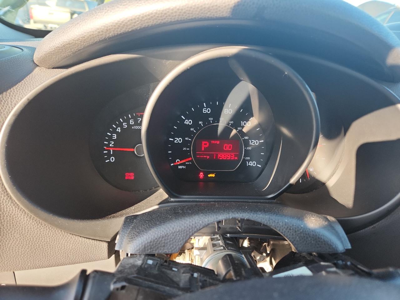 2014 Kia Soul + VIN: KNDJP3A56E7723071 Lot: 83850865