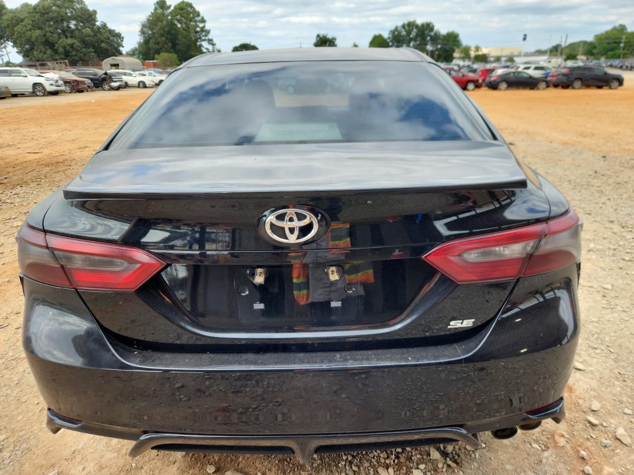 2018 Toyota Camry L VIN: 4T1B11HK4JU535758 Lot: 84450335