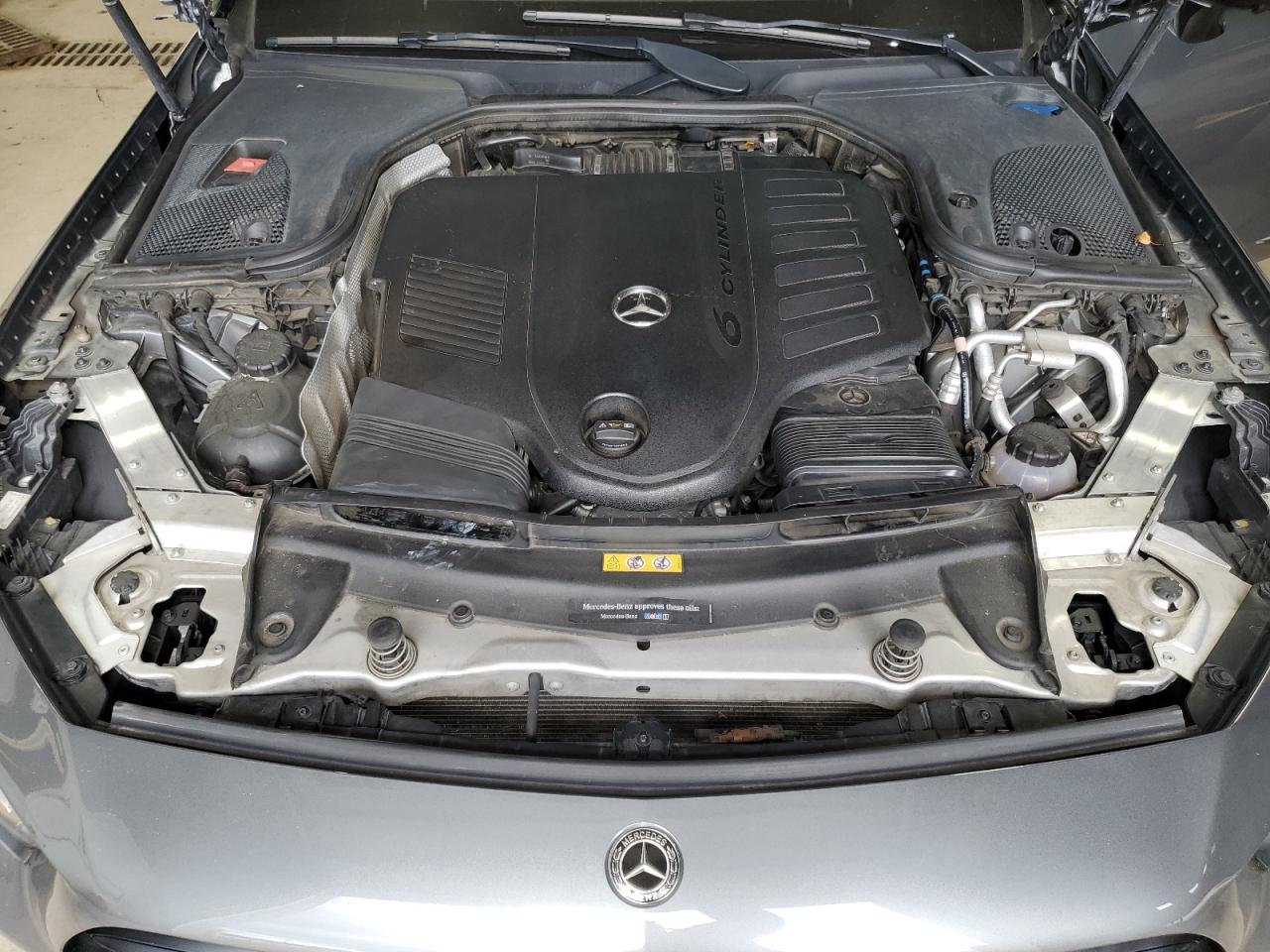 Фото: WDD2J5KB6KA016658