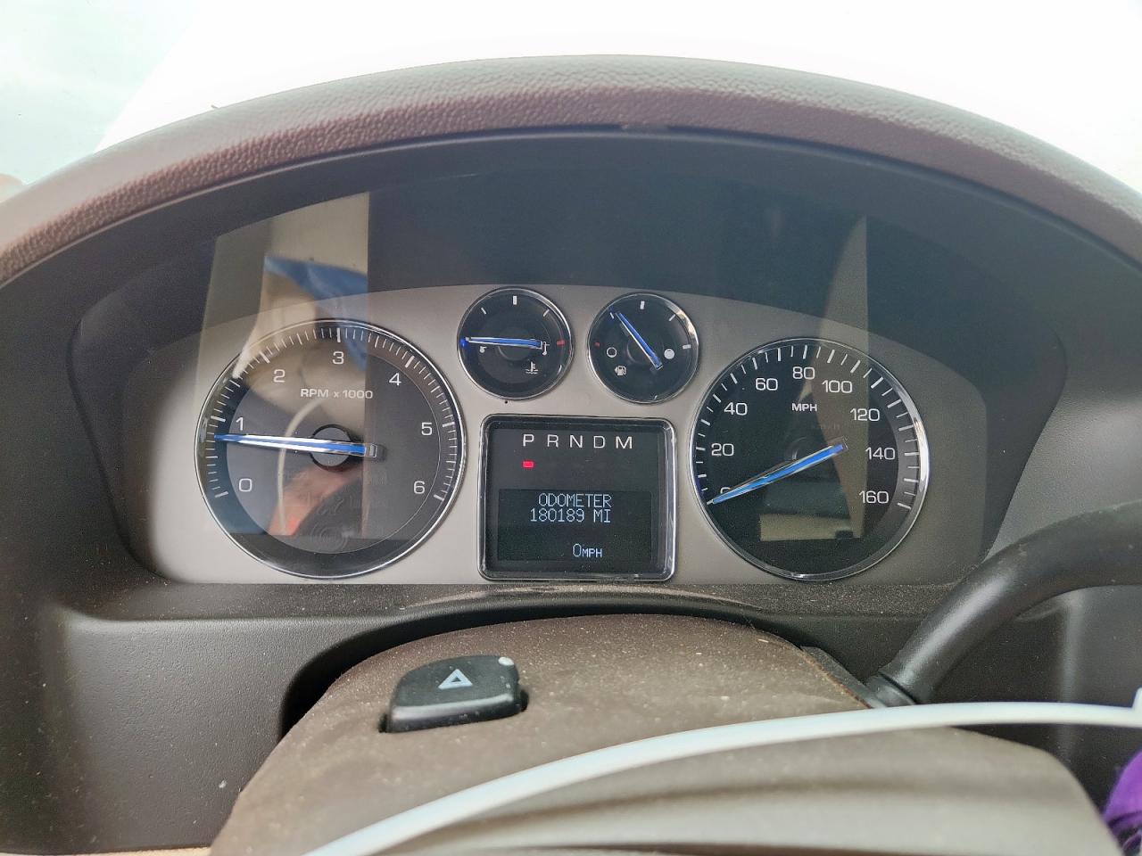 2007 Cadillac Escalade Esv VIN: 1GYFK66867R241324 Lot: 71746255