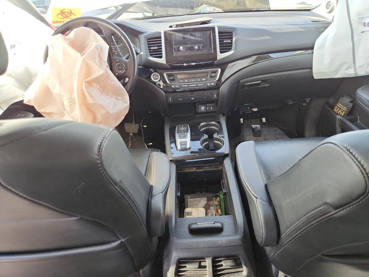 2018 Honda Pilot Touring VIN: 5FNYF6H92JB059822 Lot: 72039665