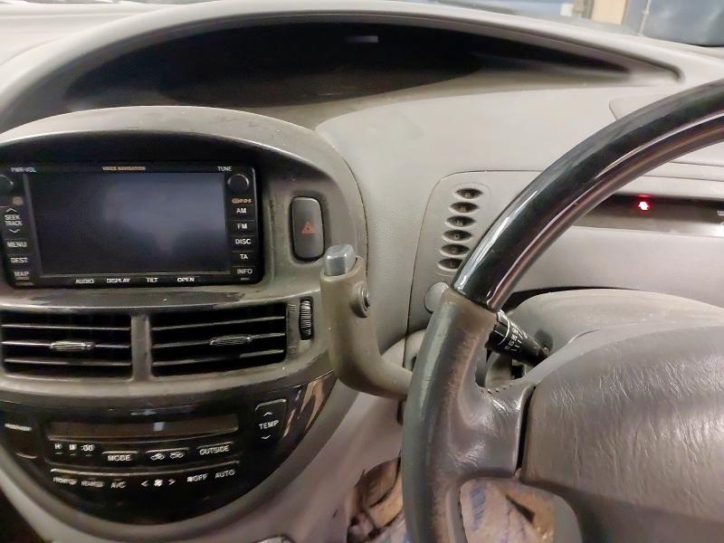 2002 TOYOTA  