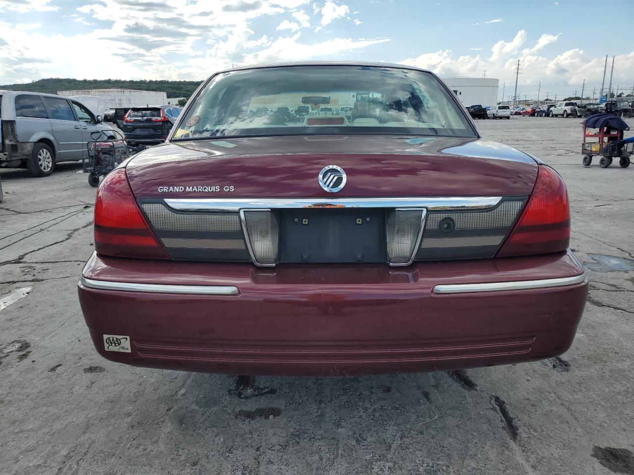 2008 Mercury Grand Marquis Gs VIN: 2MEFM74V98X604901 Lot: 82152095