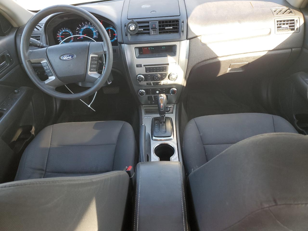 2011 Ford Fusion Se VIN: 3FAHP0HA6BR210994 Lot: 84192095