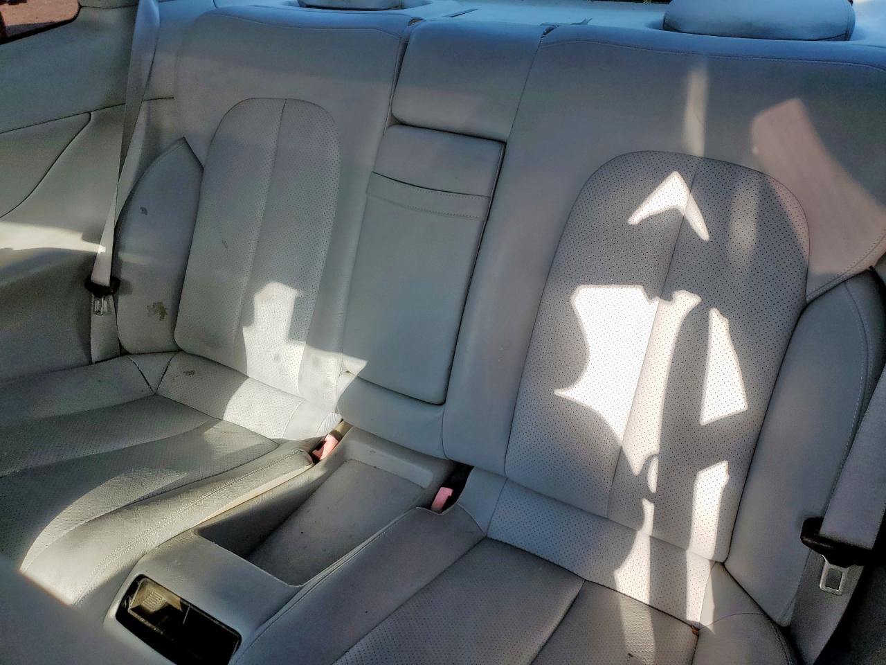 2000 Mercedes-Benz Clk 430 VIN: WDBLJ70GXYF127281 Lot: 82143305