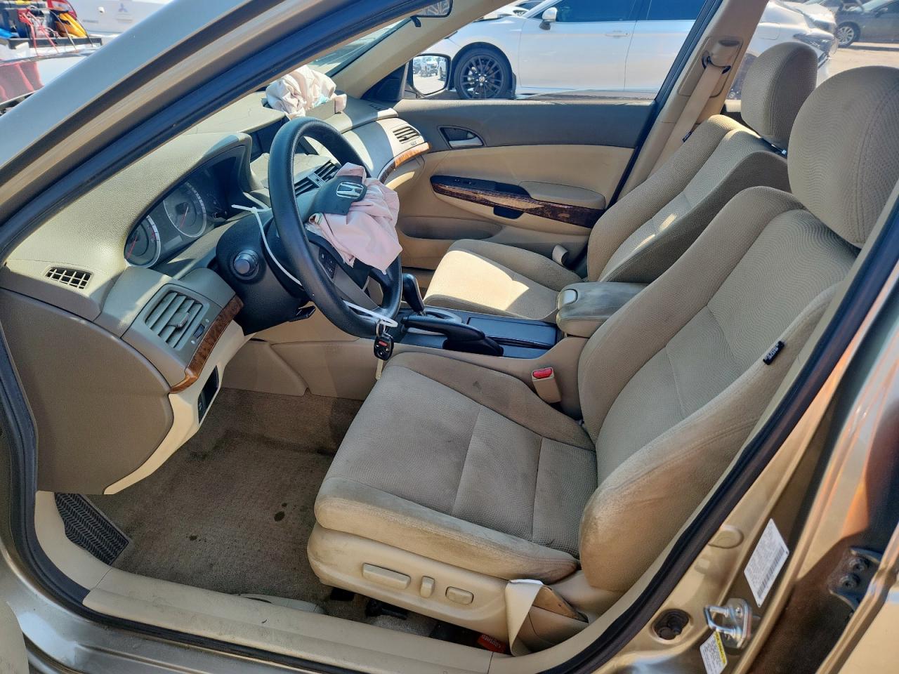 2010 Honda Accord Ex VIN: 1HGCP2F7XAA005826 Lot: 80199085