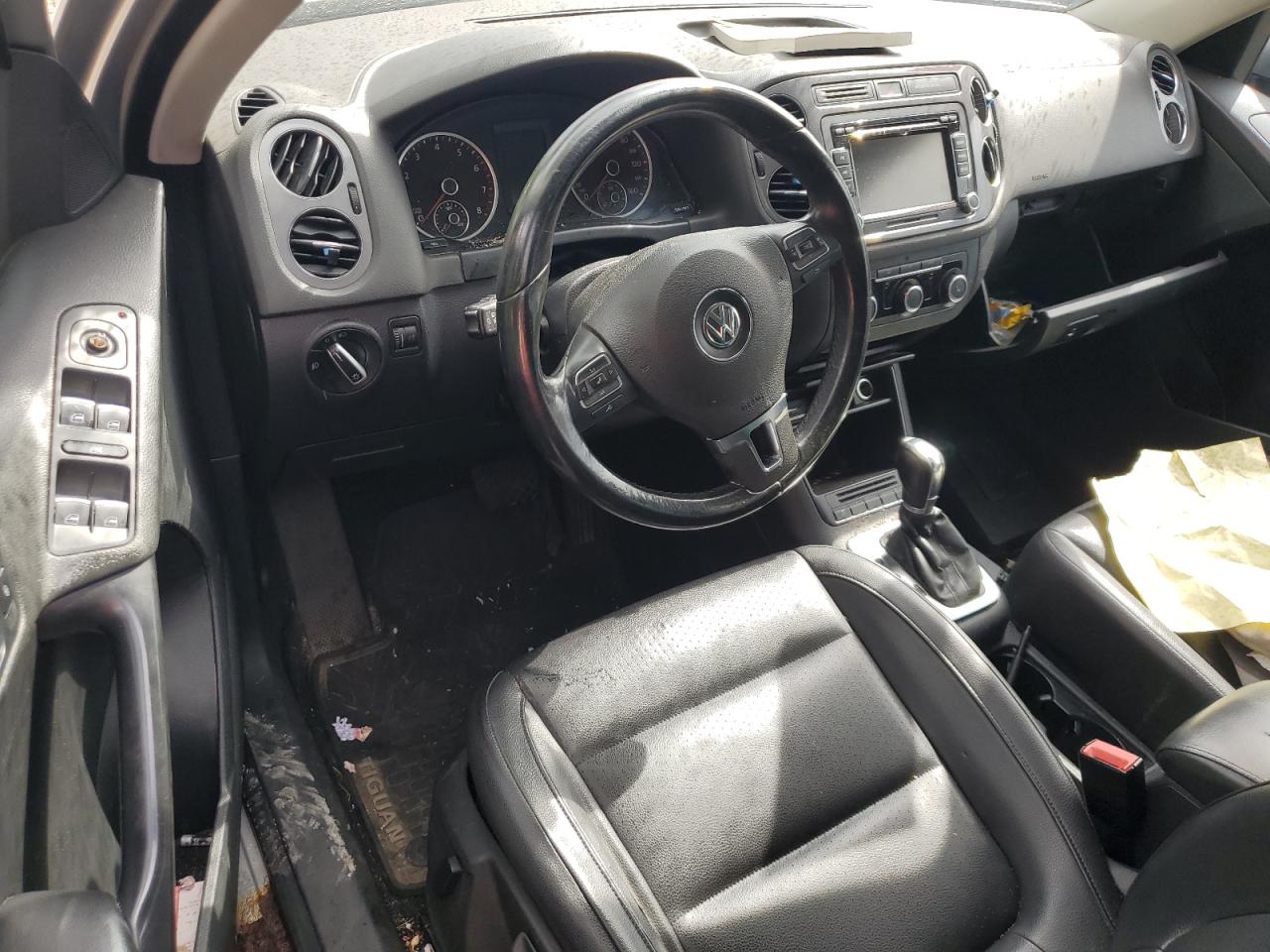 2012 Volkswagen Tiguan S VIN: WVGAV7AX6CW606586 Lot: 84202195