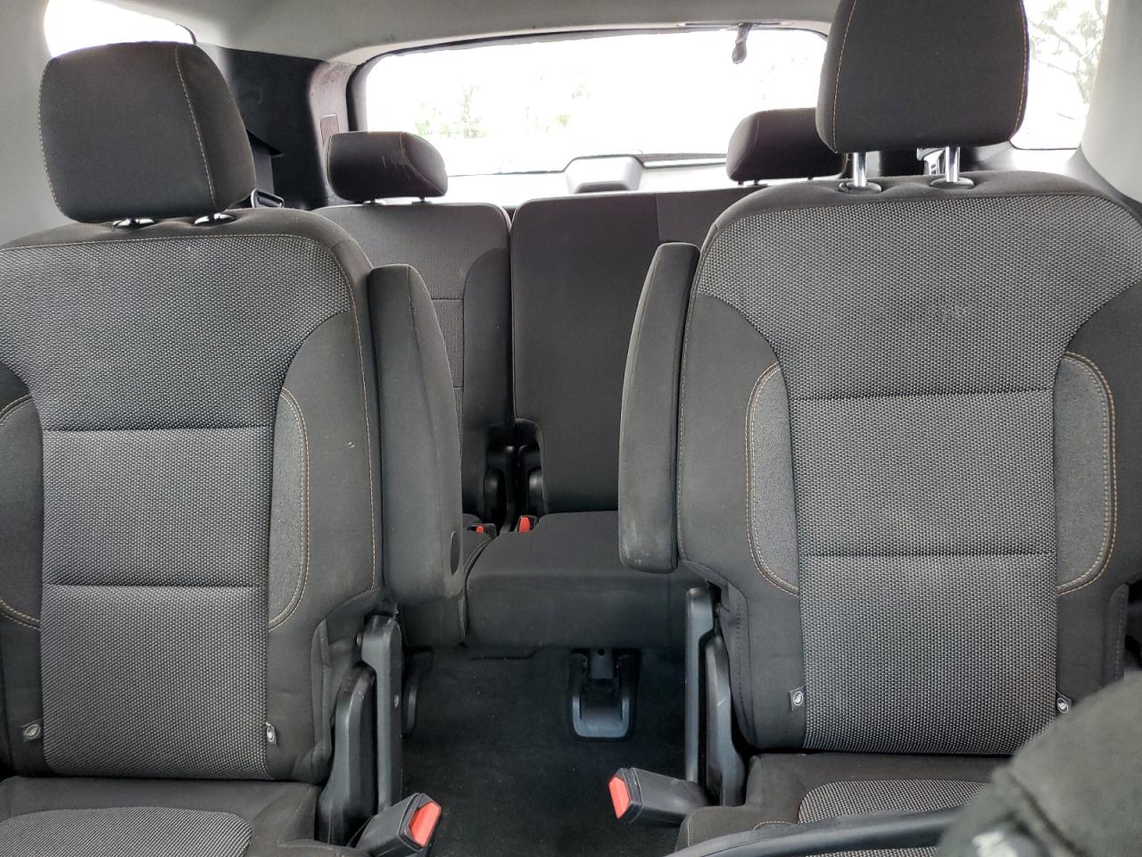 2019 Chevrolet Traverse Lt VIN: 1GNERGKW7KJ268425 Lot: 84830325