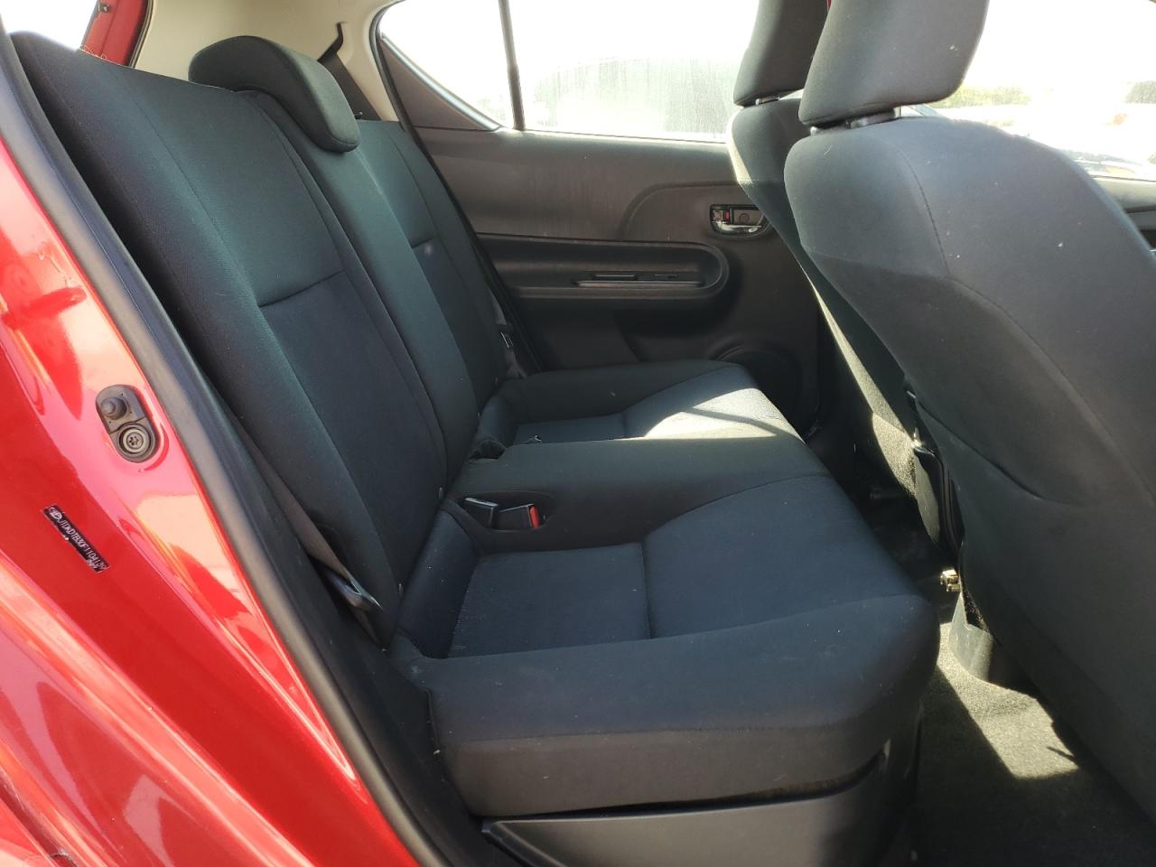 2015 Toyota Prius C VIN: JTDKDTB30F1104139 Lot: 70825795