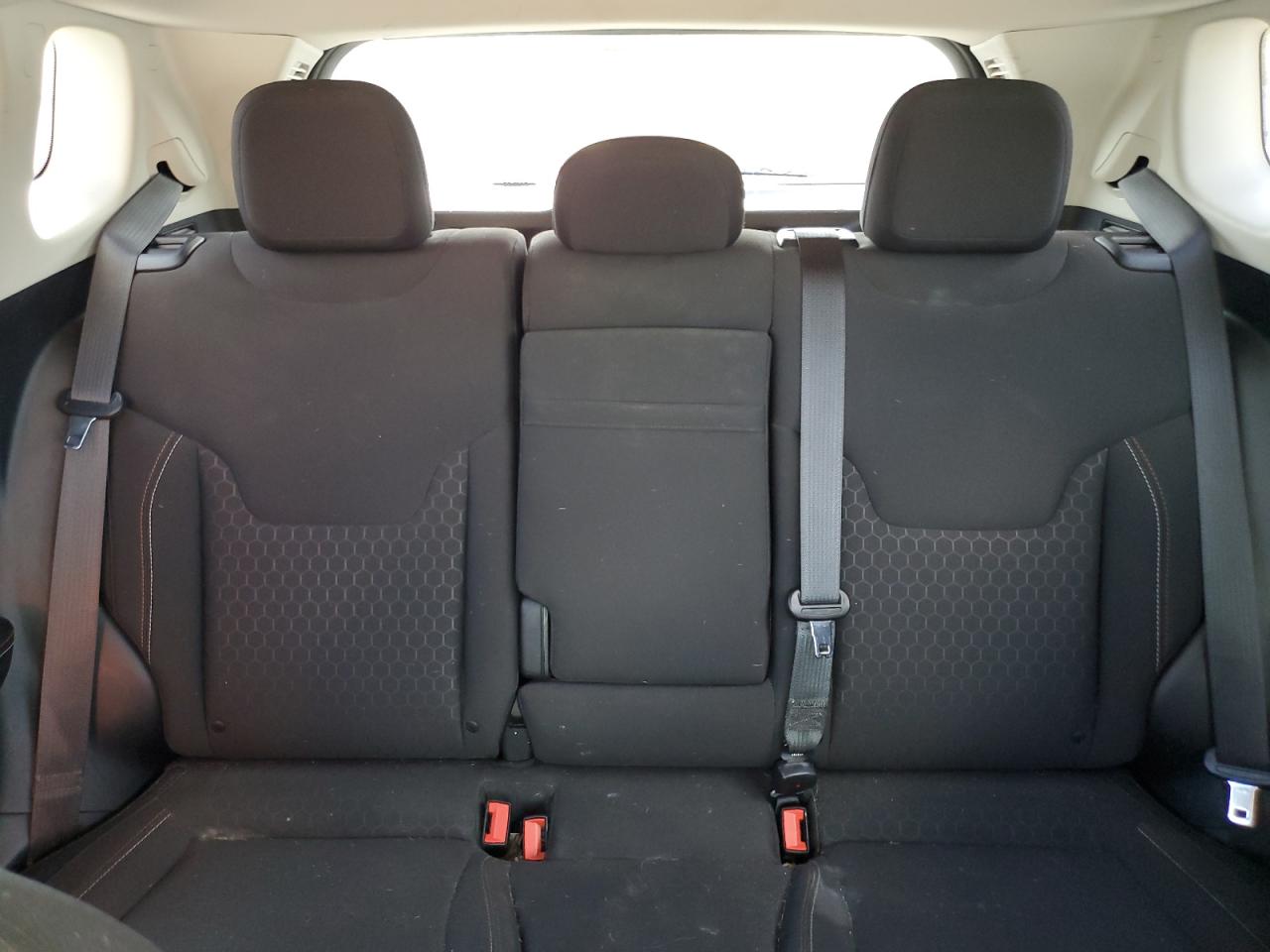 2018 Jeep Compass Sport VIN: 3C4NJDAB1JT137771 Lot: 71315495