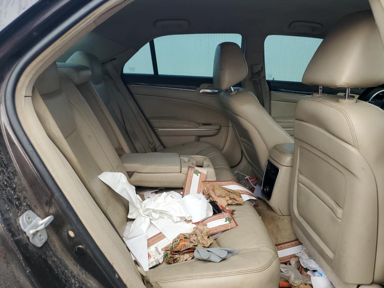 2012 Chrysler 300 Limited VIN: 2C3CCACG0CH249129 Lot: 84028285