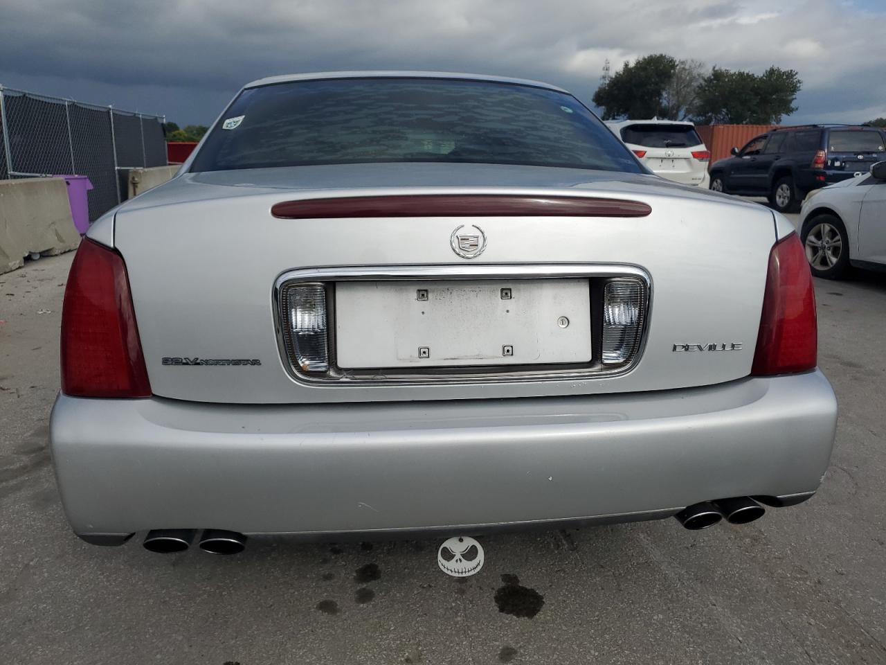 2003 Cadillac Deville VIN: 1G6KD54YX3U183644 Lot: 81963655