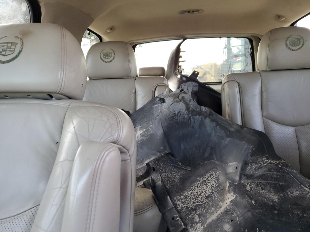 2003 Cadillac Escalade Luxury VIN: 1GYEK63N33R199033 Lot: 81268375