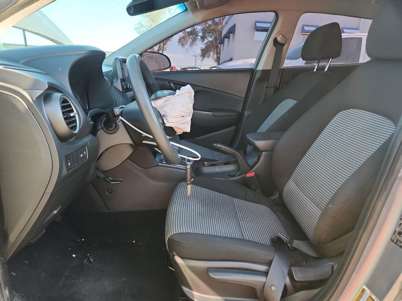 2021 Hyundai Kona Se VIN: KM8K12AA2MU609139 Lot: 71019005