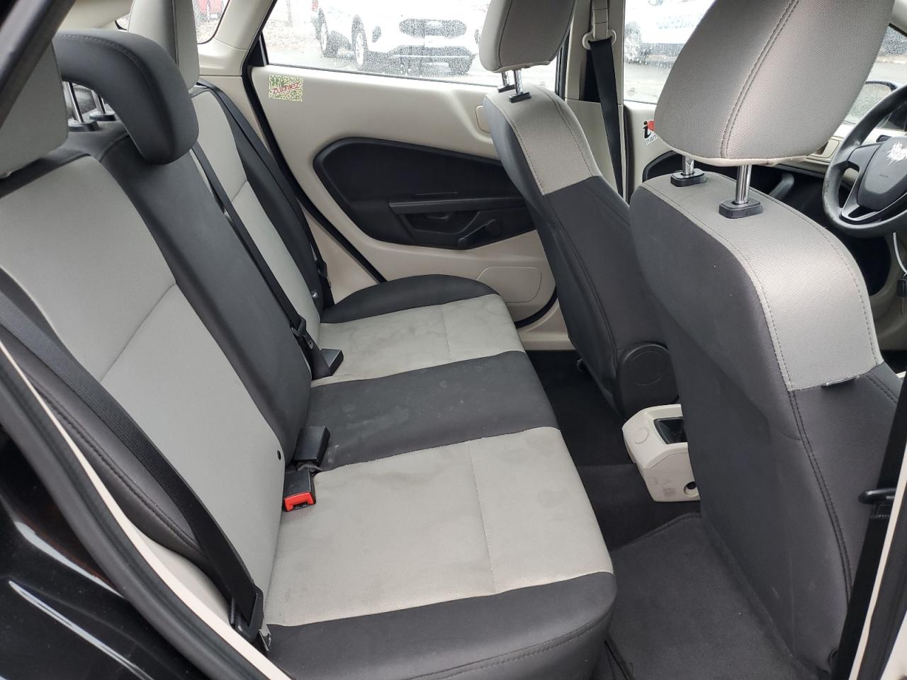 2013 Ford Fiesta S VIN: 3FADP4AJ0DM170640 Lot: 82048095