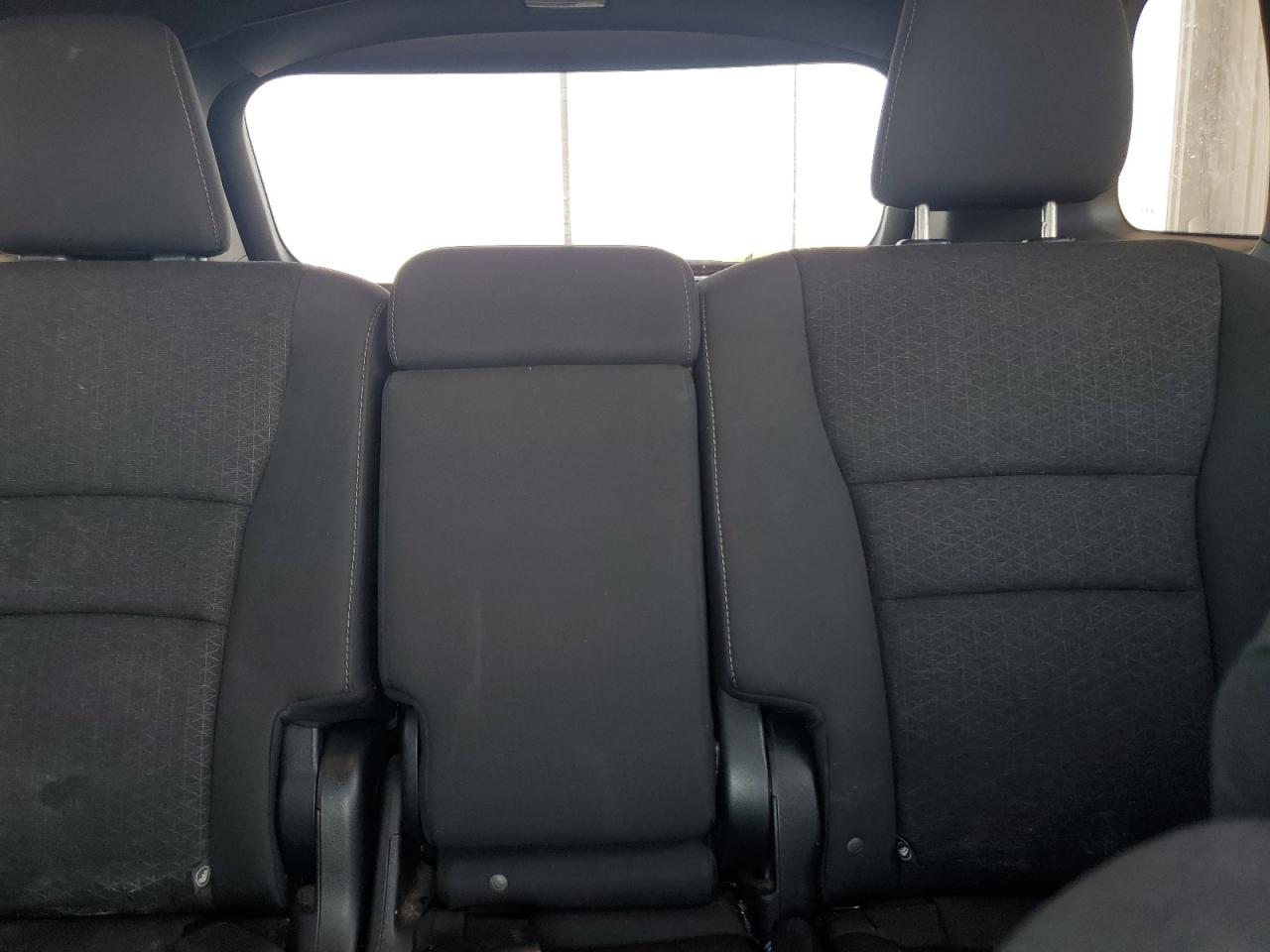 2021 Honda Passport Sport VIN: 5FNYF8H28MB018095 Lot: 81680455