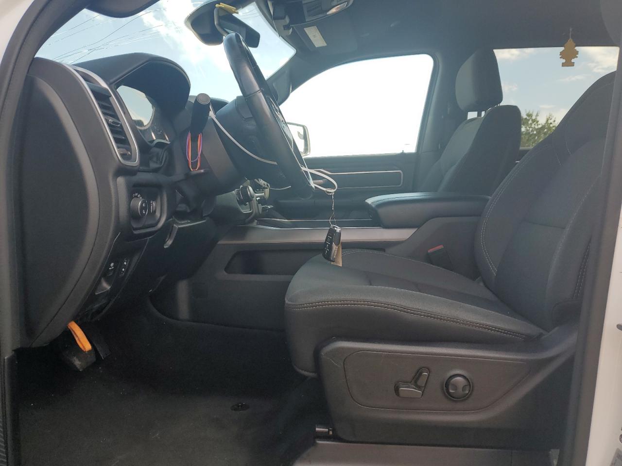 2022 Ram 1500 Big Horn/Lone Star VIN: 1C6SRFFT2NN284784 Lot: 81829315