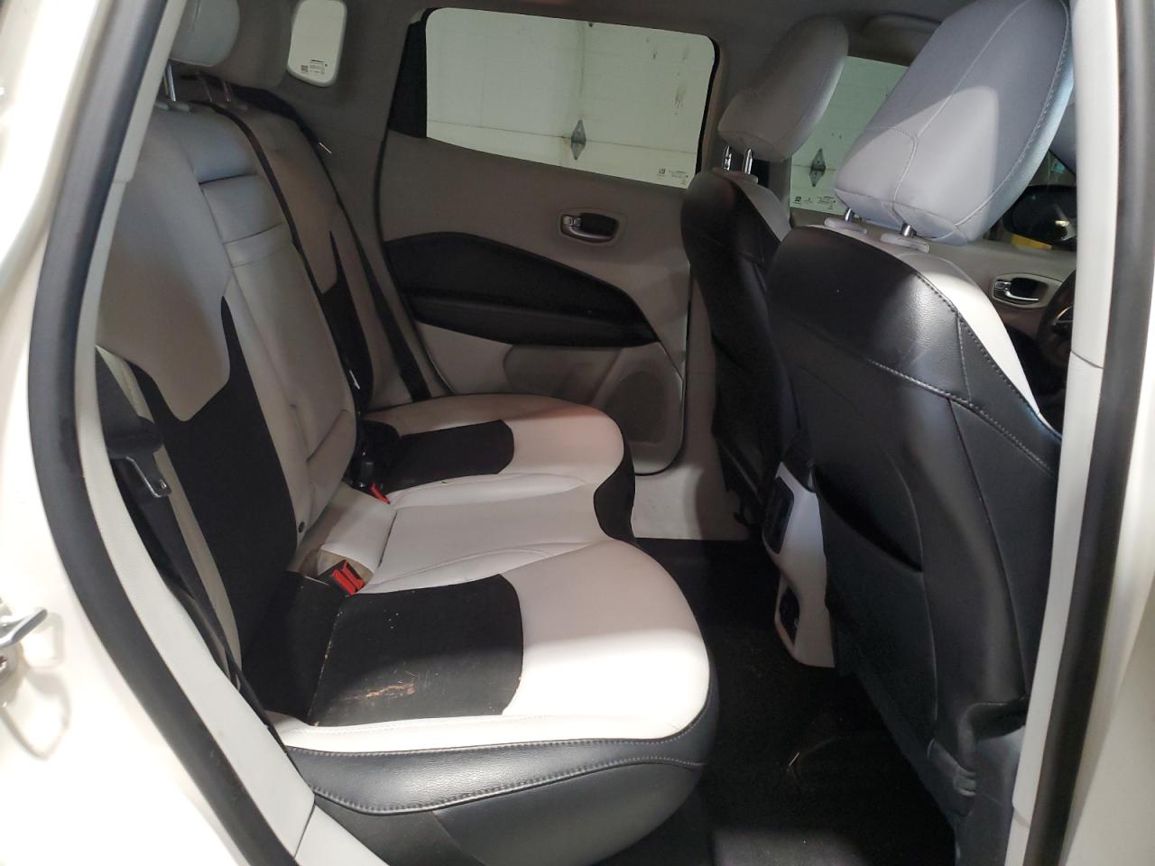 2019 Jeep Compass Latitude VIN: 3C4NJDBB3KT653419 Lot: 71898195
