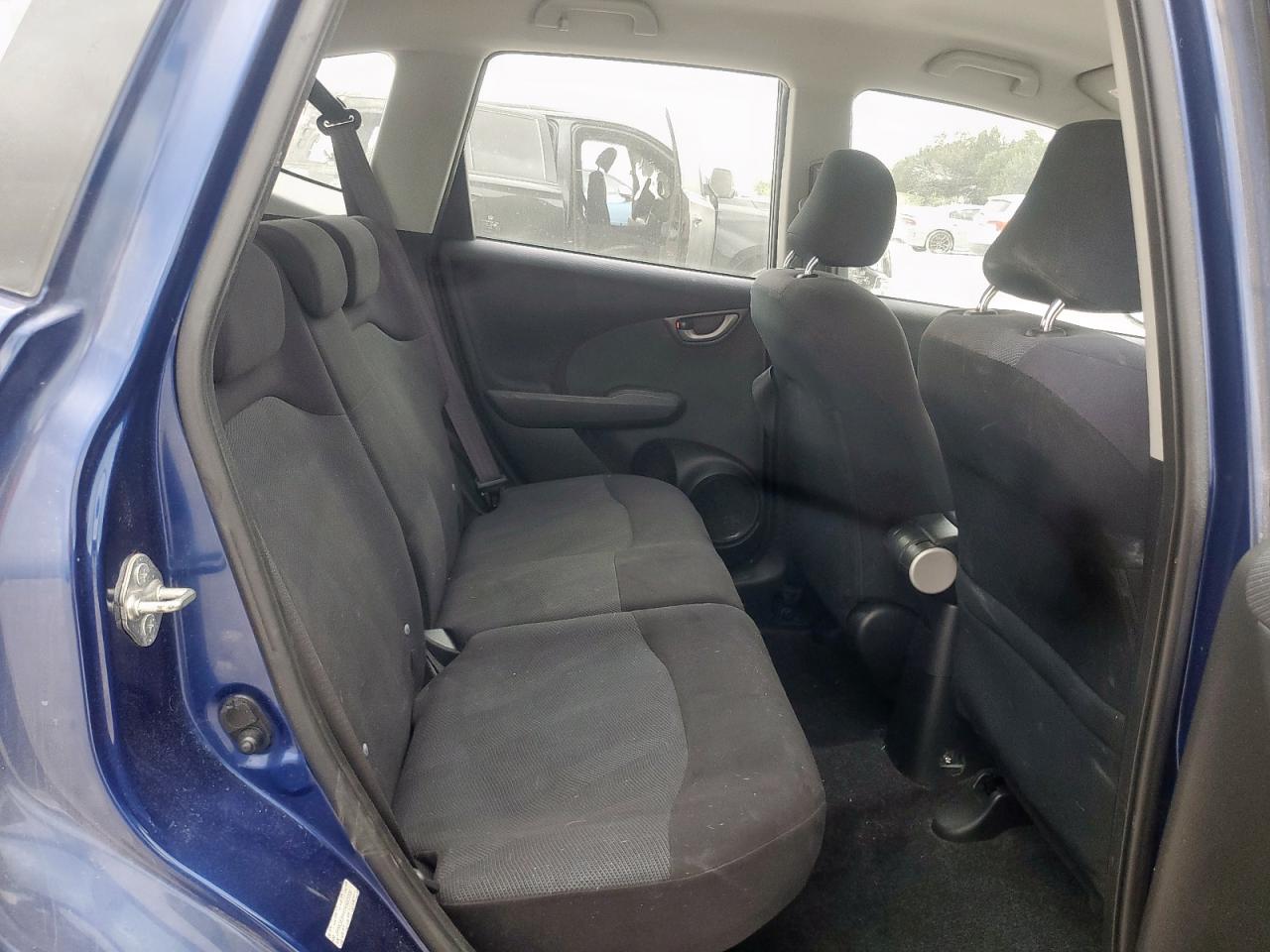 2010 Honda Fit Sport VIN: JHMGE8H47AS023320 Lot: 81752235