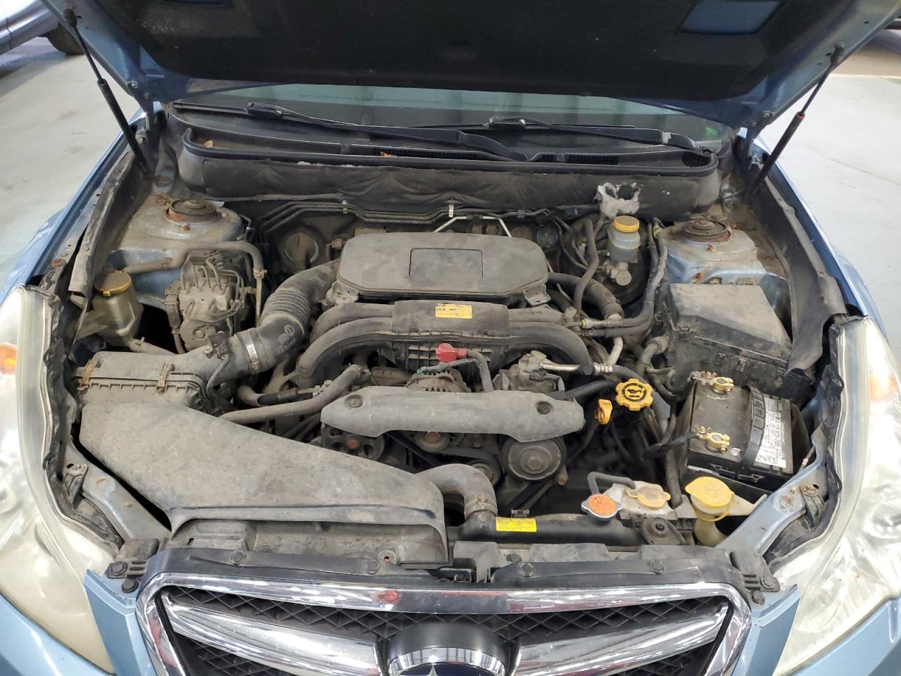2011 Subaru Legacy 2.5I VIN: 4S3BMBA63B3252452 Lot: 82026925
