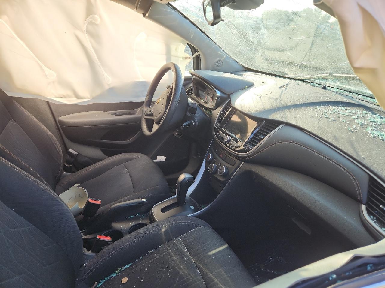 2019 Chevrolet Trax 1Lt VIN: 3GNCJLSB7KL351768 Lot: 82145455