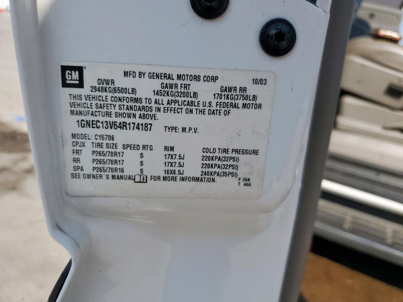 2004 Chevrolet Tahoe C1500 VIN: 1GNEC13V64R174187 Lot: 81598935