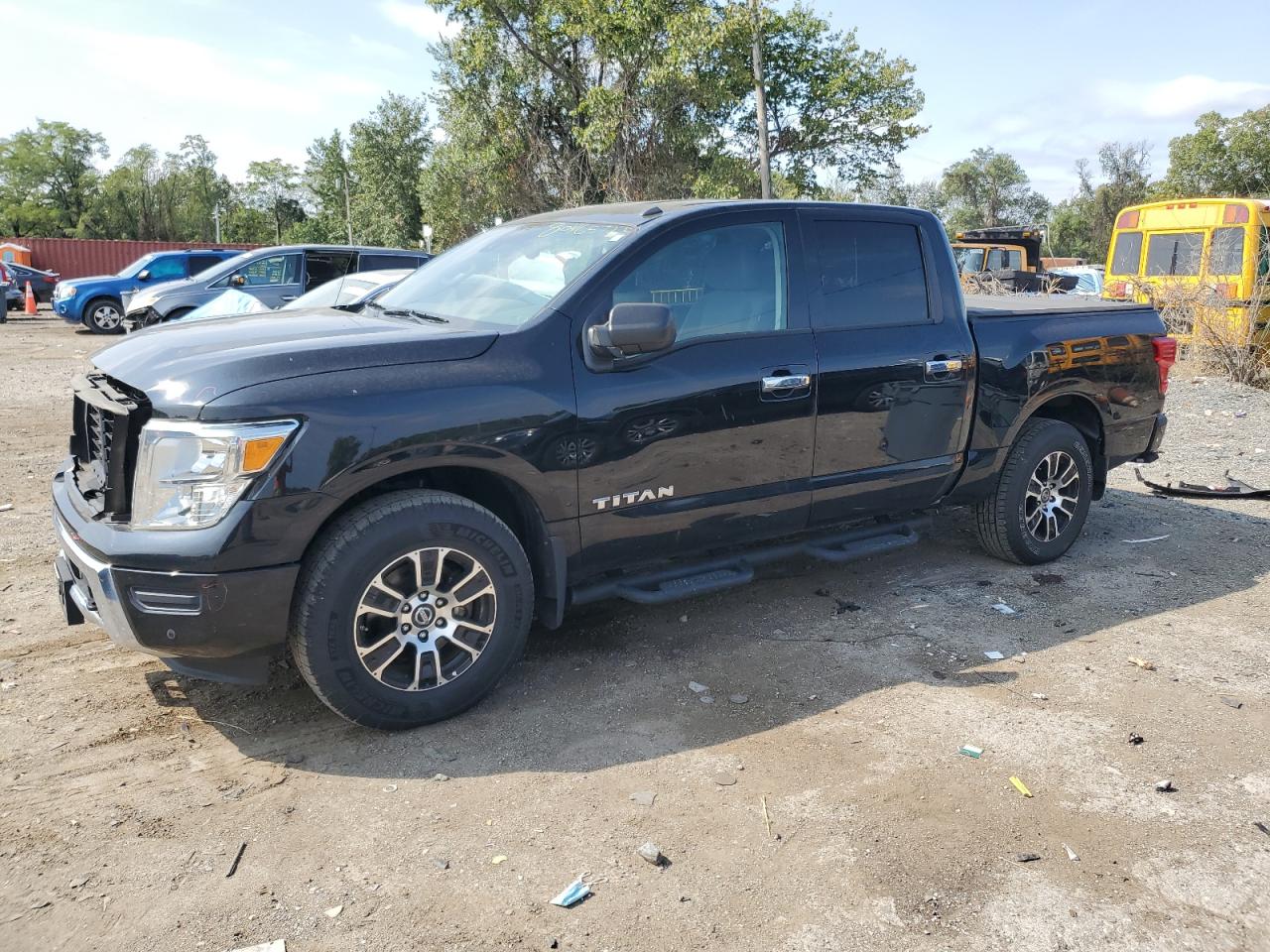 2021 Nissan Titan Sv