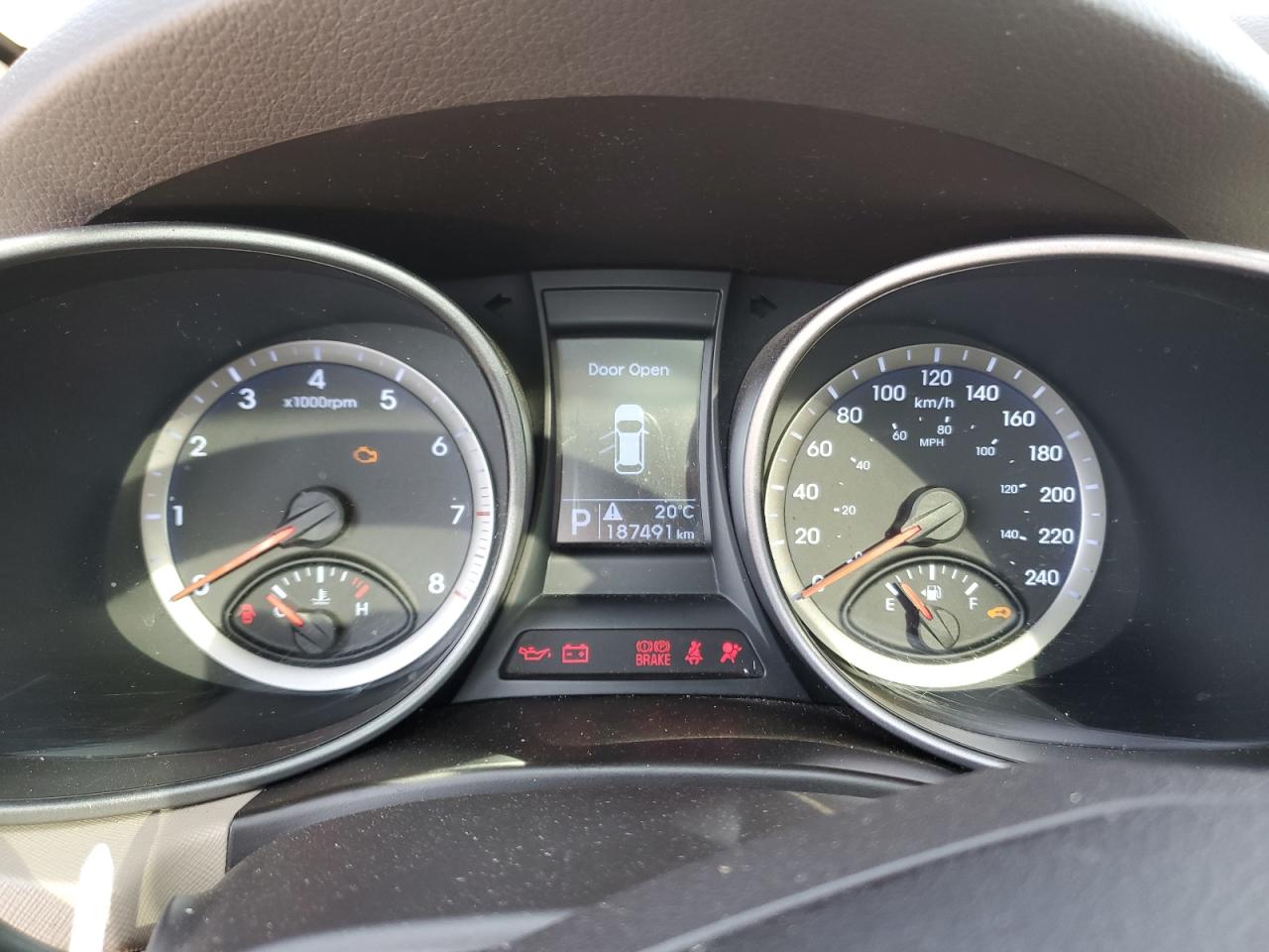 2016 Hyundai Santa Fe Se VIN: KM8SNDHF1GU156797 Lot: 81488595