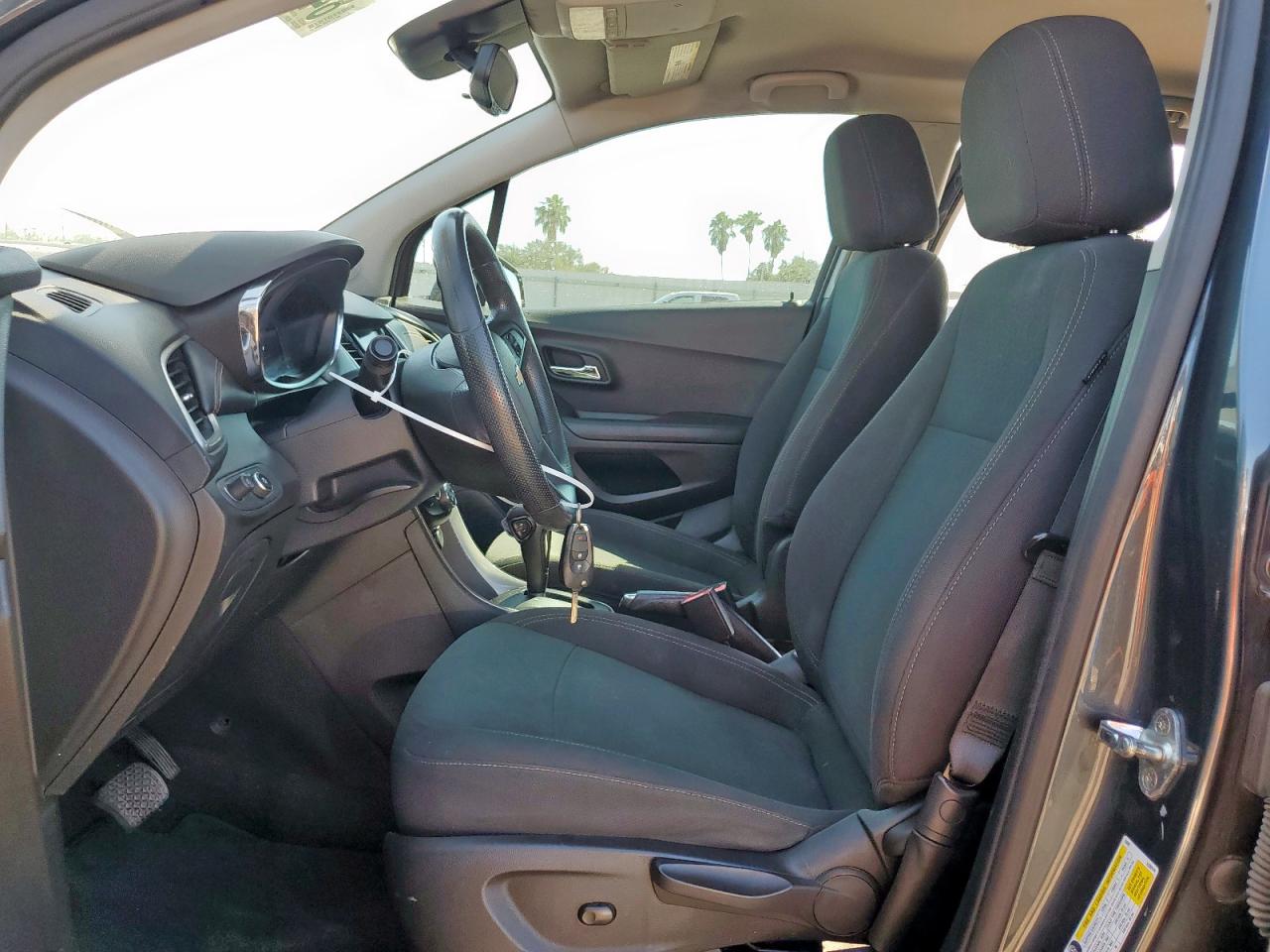 2021 Chevrolet Trax Ls VIN: KL7CJKSB9MB338492 Lot: 84201705