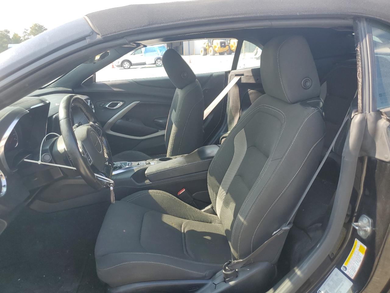 2018 Chevrolet Camaro Lt VIN: 1G1FB3DX1J0170200 Lot: 71430915