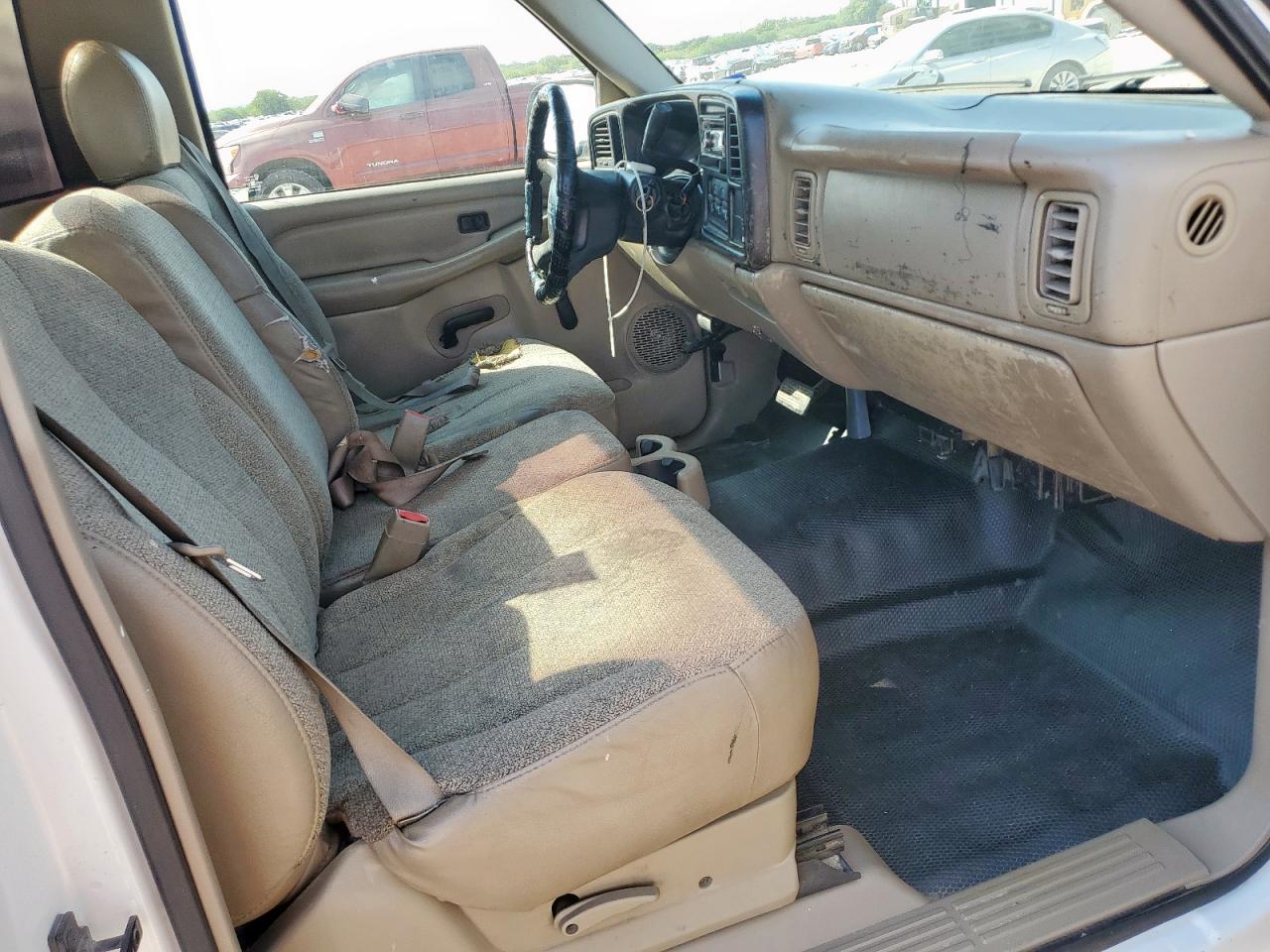 2002 Chevrolet Silverado C1500 VIN: 1GCEC14W42Z322785 Lot: 81388455