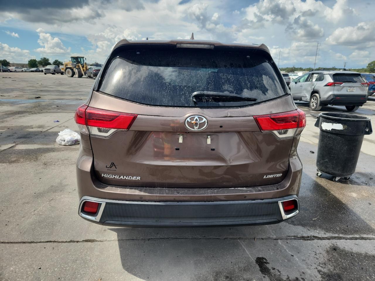 2019 Toyota Highlander Limited VIN: 5TDYZRFH1KS296611 Lot: 81522575