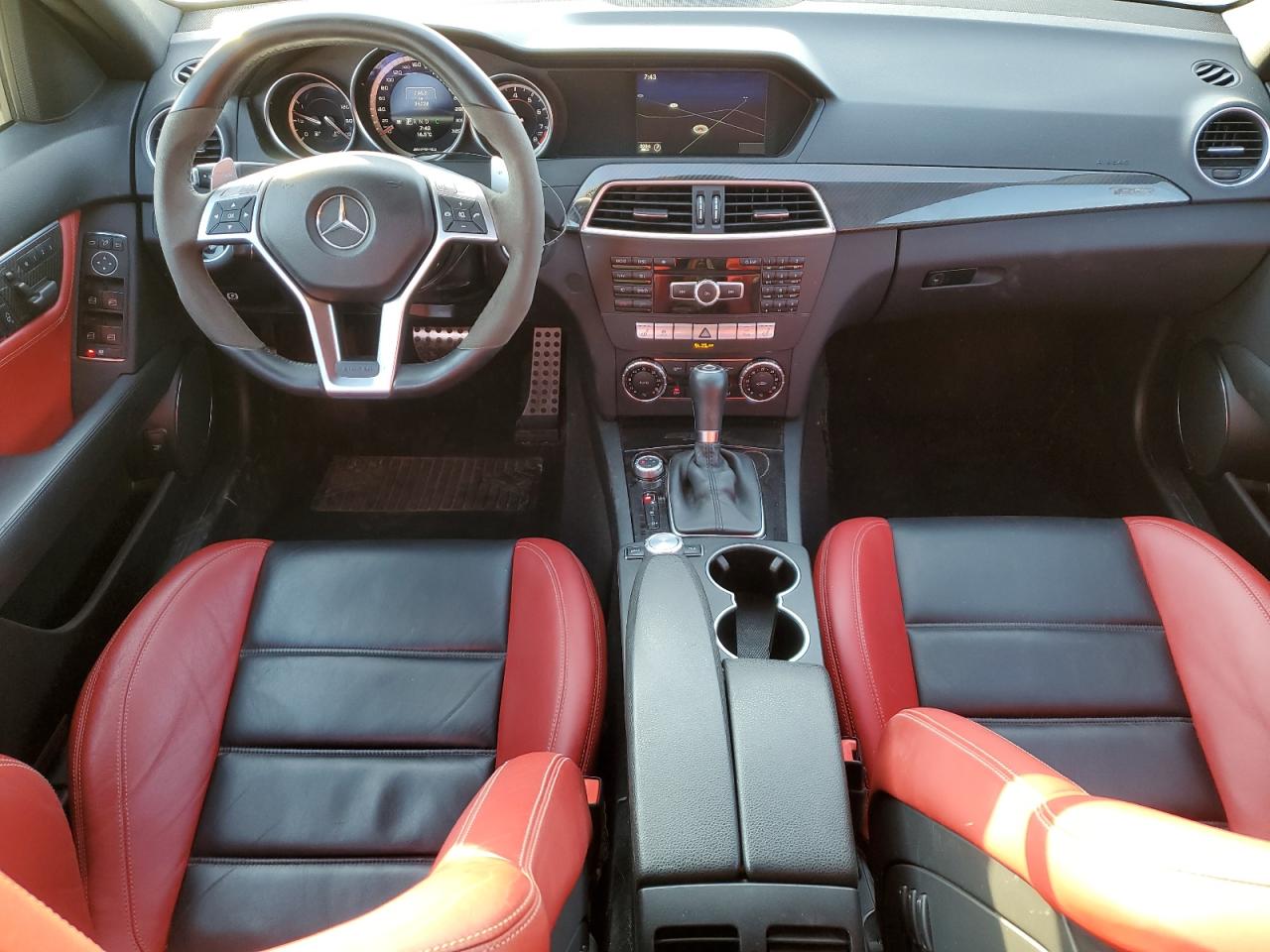 2013 Mercedes-Benz C 63 Amg VIN: WDDGF7HBXDA842250 Lot: 81692265