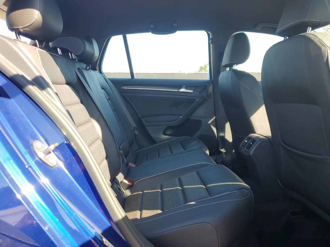 2019 Volkswagen Golf R VIN: WVWWA7AU0KW133357 Lot: 83864445