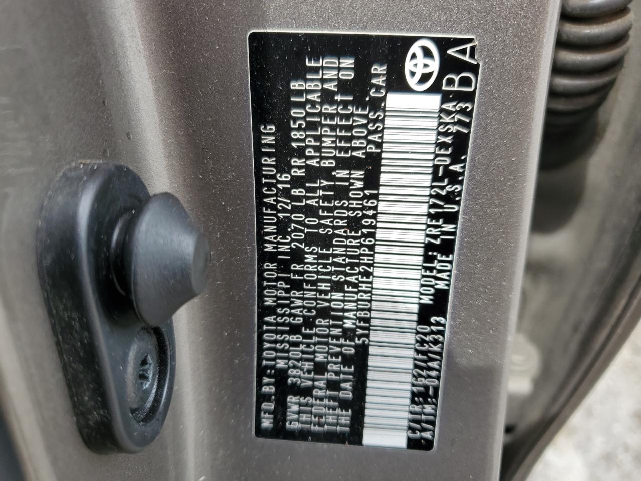 2017 Toyota Corolla L VIN: 5YFBURHE2HP619461 Lot: 71489775