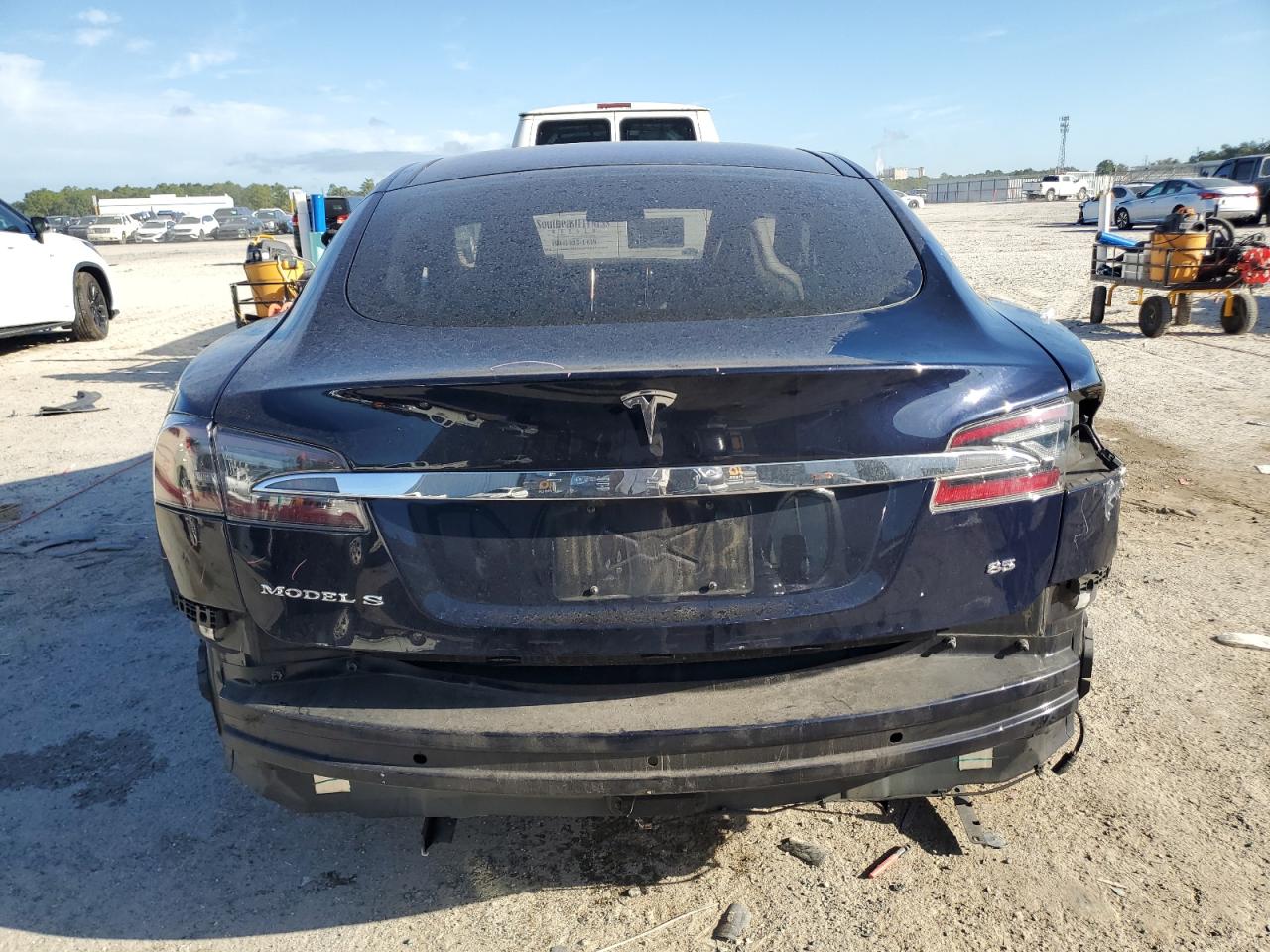 2015 Tesla Model S 85 VIN: 5YJSA1H17FF090296 Lot: 81676905