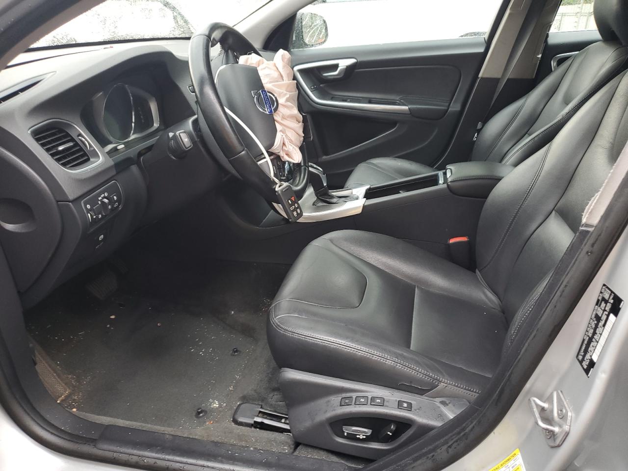 2015 Volvo V60 Premier VIN: YV140MEB2F1201284 Lot: 71125205