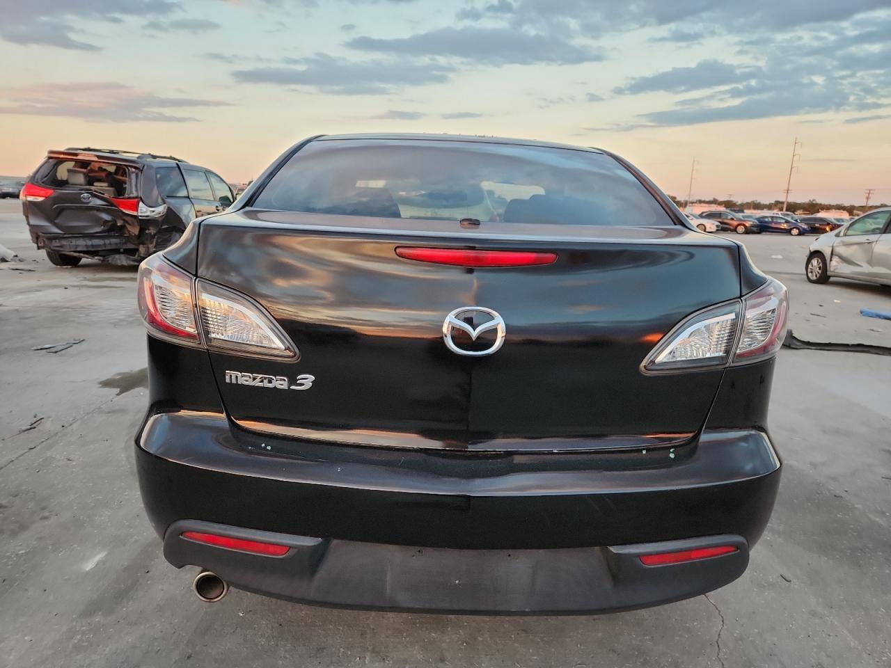 2010 Mazda 3 I VIN: JM1BL1SF5A1238364 Lot: 84429735