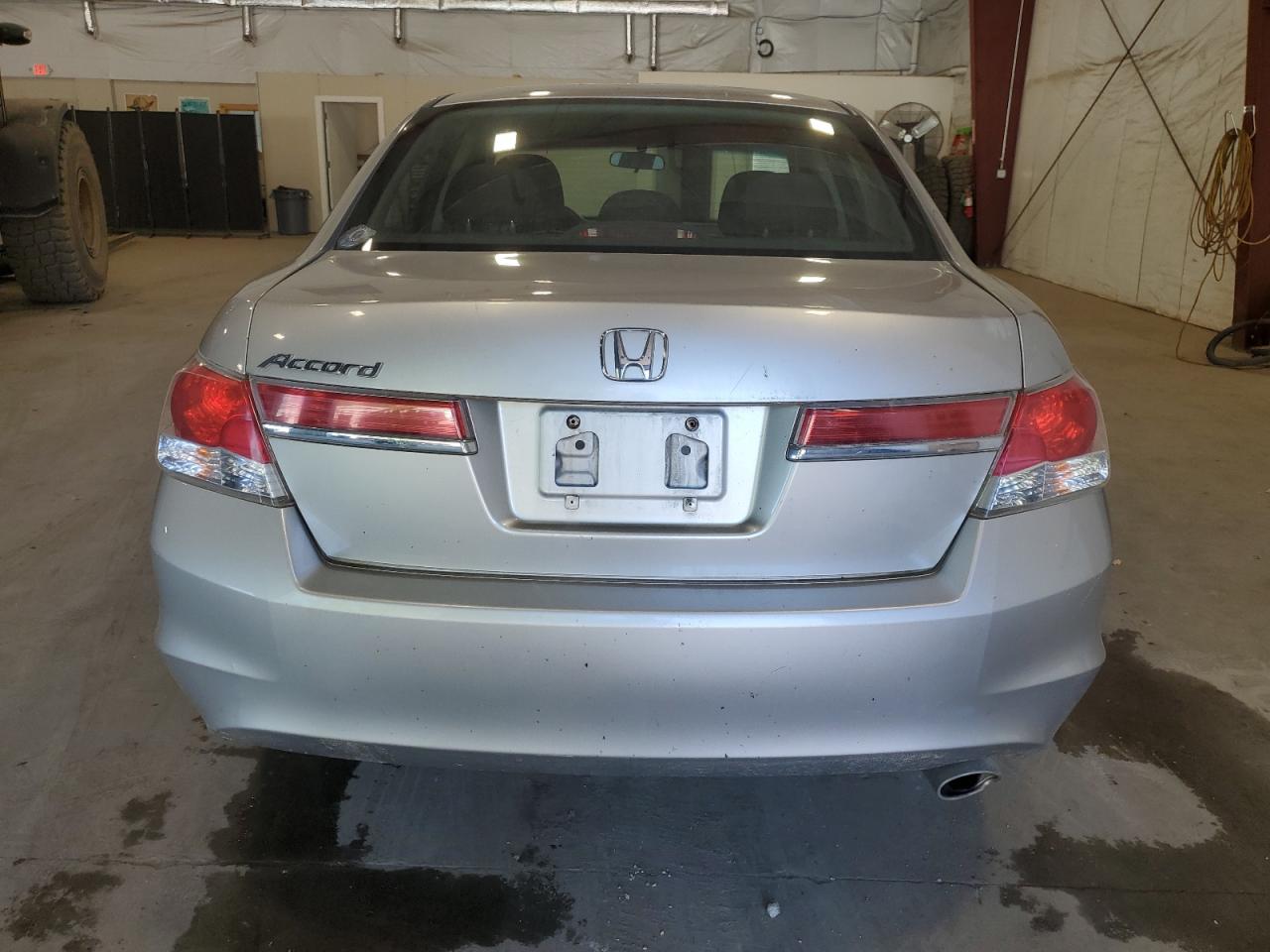 2011 Honda Accord Ex VIN: 1HGCP2F73BA009816 Lot: 80027075