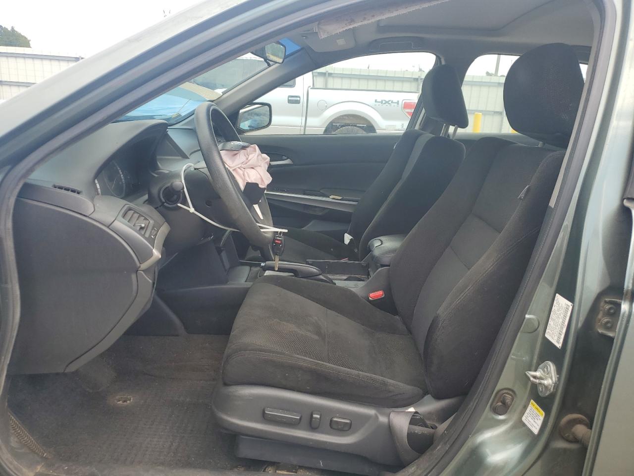 2009 Honda Accord Ex VIN: 1HGCP26779A138913 Lot: 70949525