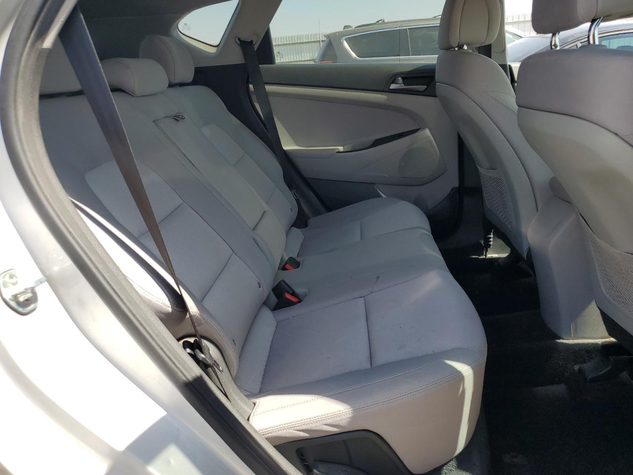 2018 Hyundai Tucson Sel VIN: KM8J33A49JU696698 Lot: 81082295