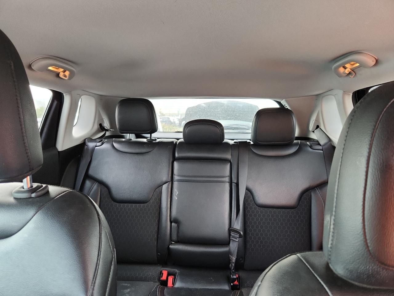 2018 Jeep Compass Latitude VIN: 3C4NJDBB1JT422954 Lot: 71838395