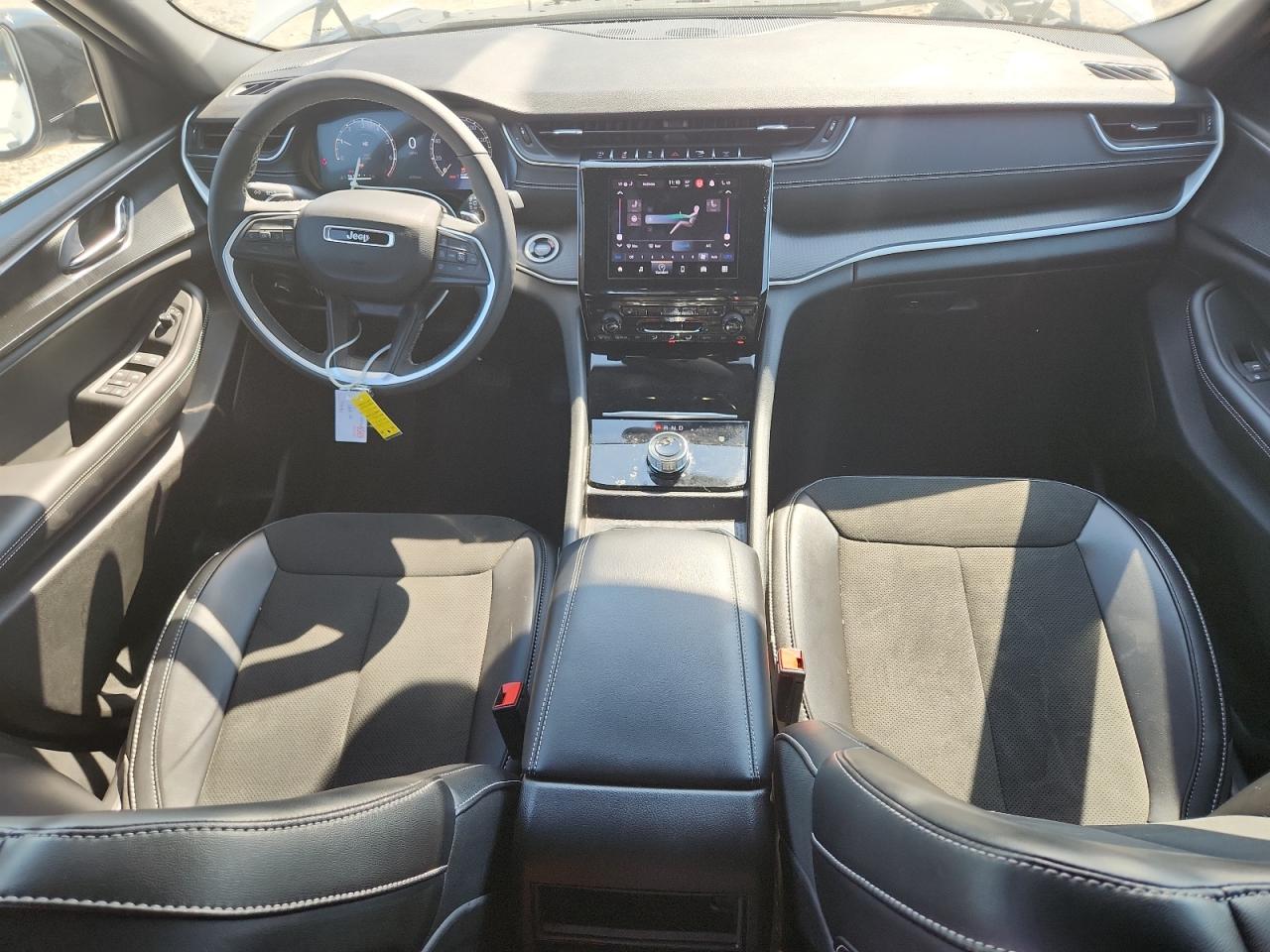 2024 Jeep Grand Cherokee Laredo VIN: 1C4RJGAG5RC261080 Lot: 70548745