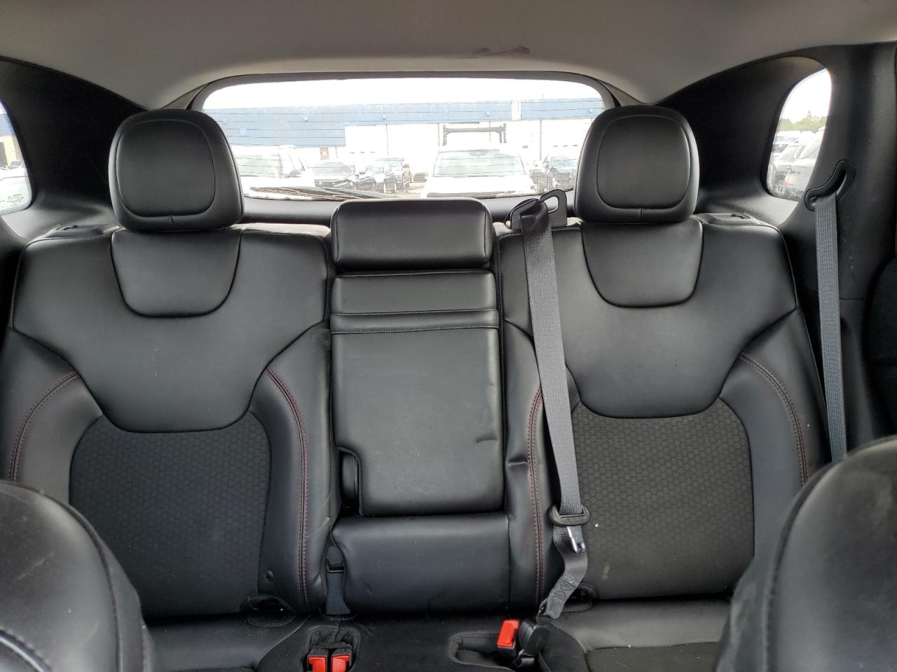 2019 Jeep Cherokee Trailhawk VIN: 1C4PJMBX9KD369559 Lot: 83870955